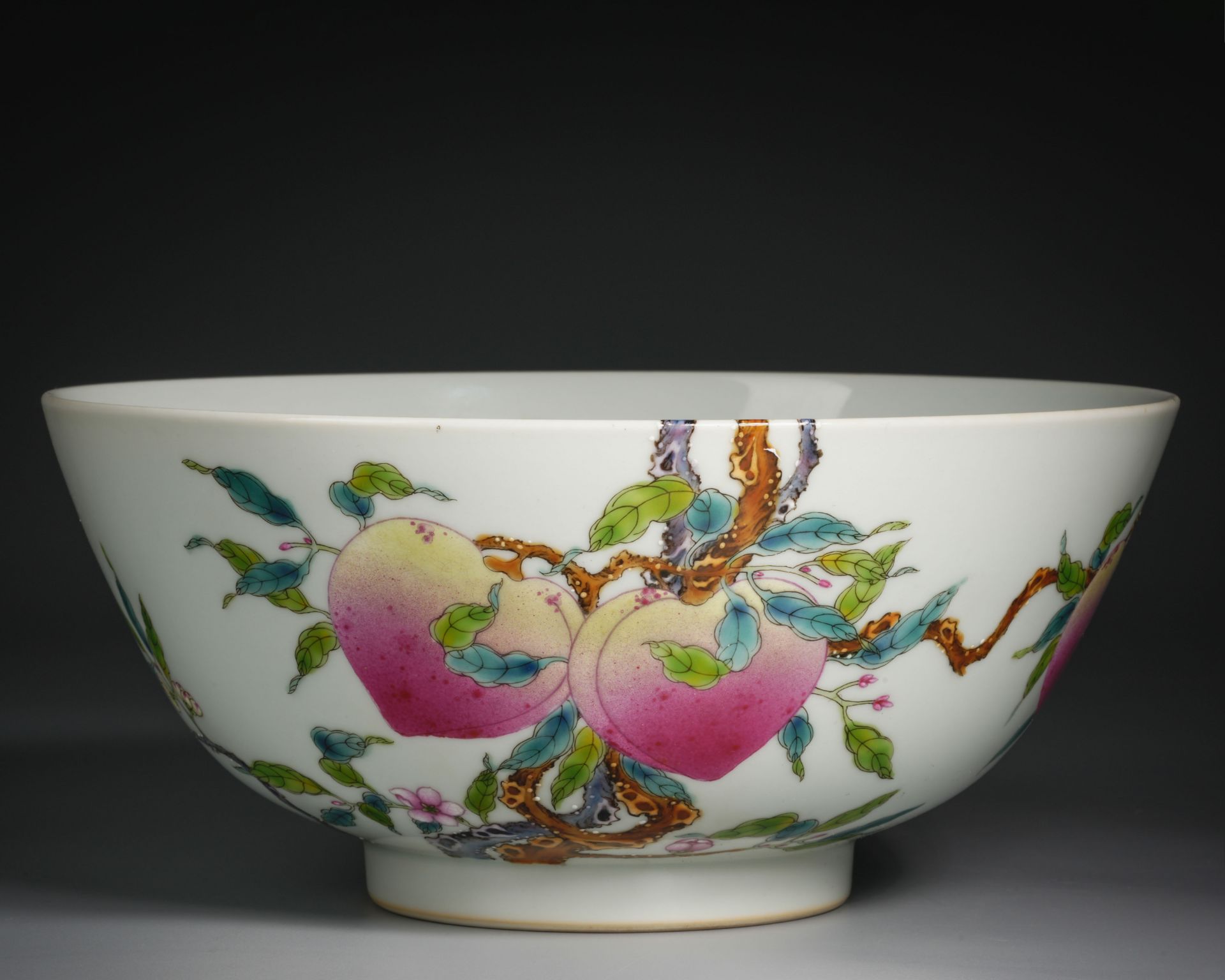 A Chinese Famille Rose Peaches Bowl - Image 2 of 10