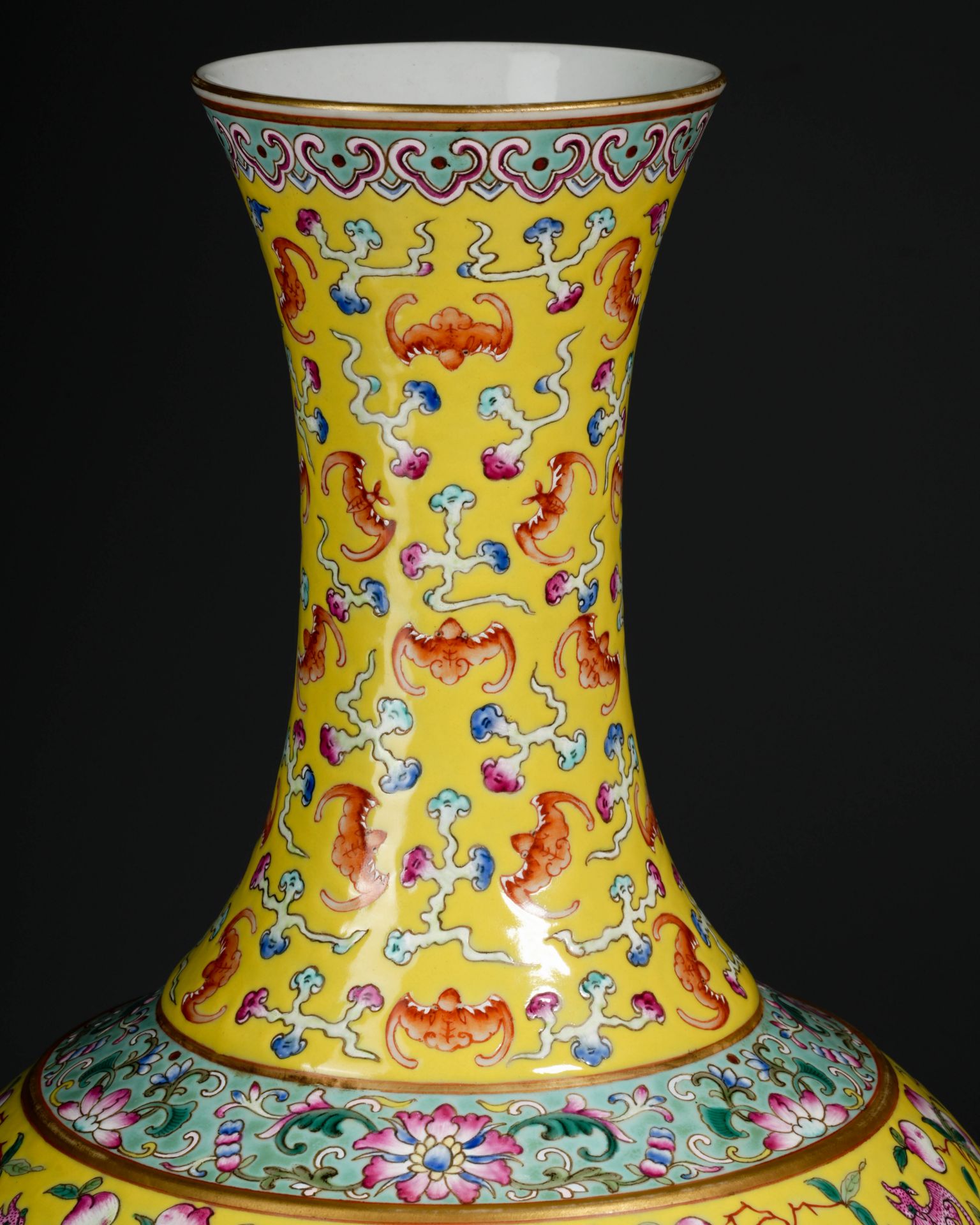 A Chinese Famille Rose and Gilt Decorative Vase - Image 3 of 10