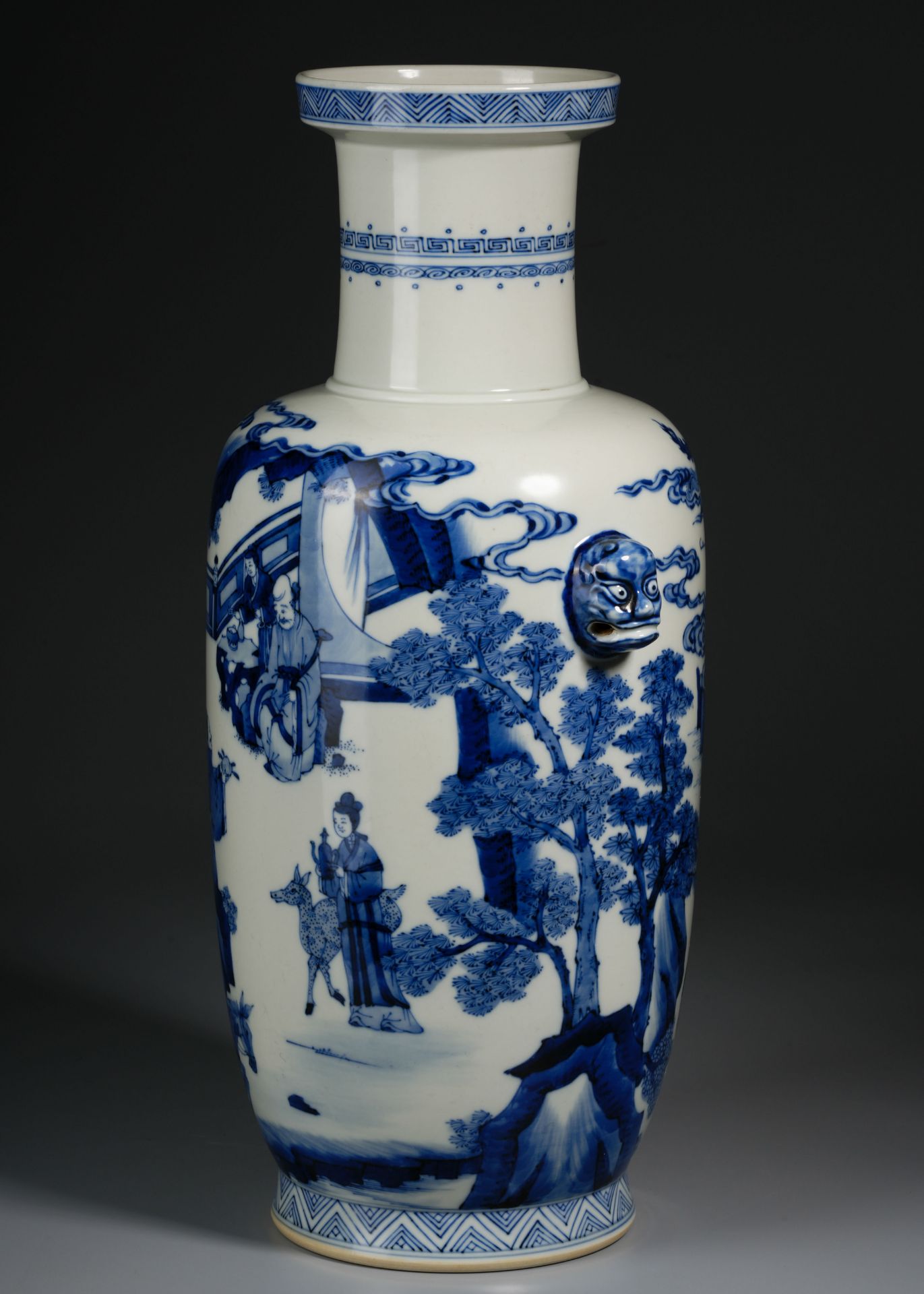 A Chinese Blue and White Figural Story Mallet Vase - Image 5 of 11