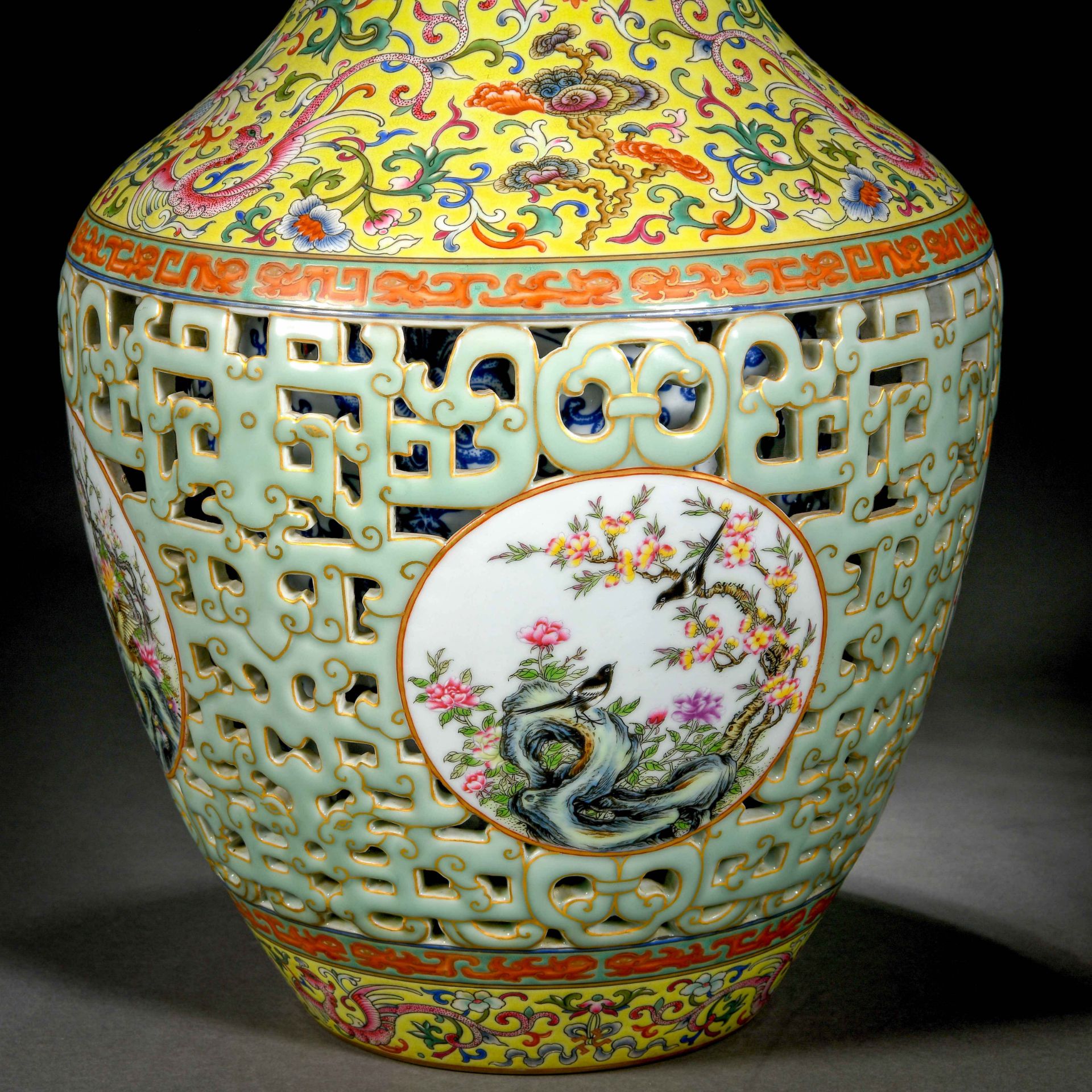 A Chinese Falangcai And Gilt Magpies On Plum Vase - Image 6 of 13