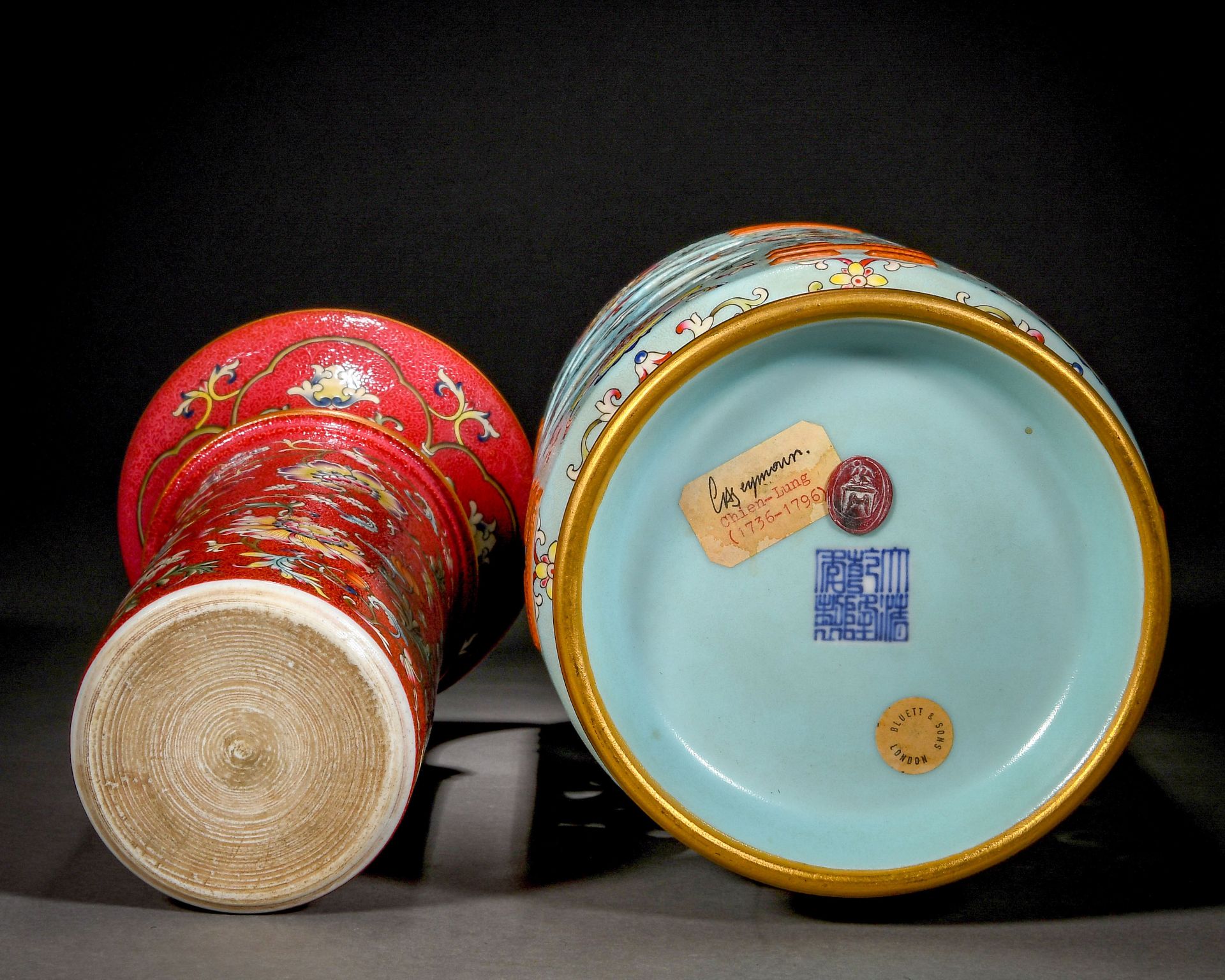 A Chinese Falangcai Glaze Mallet Vase - Bild 12 aus 13