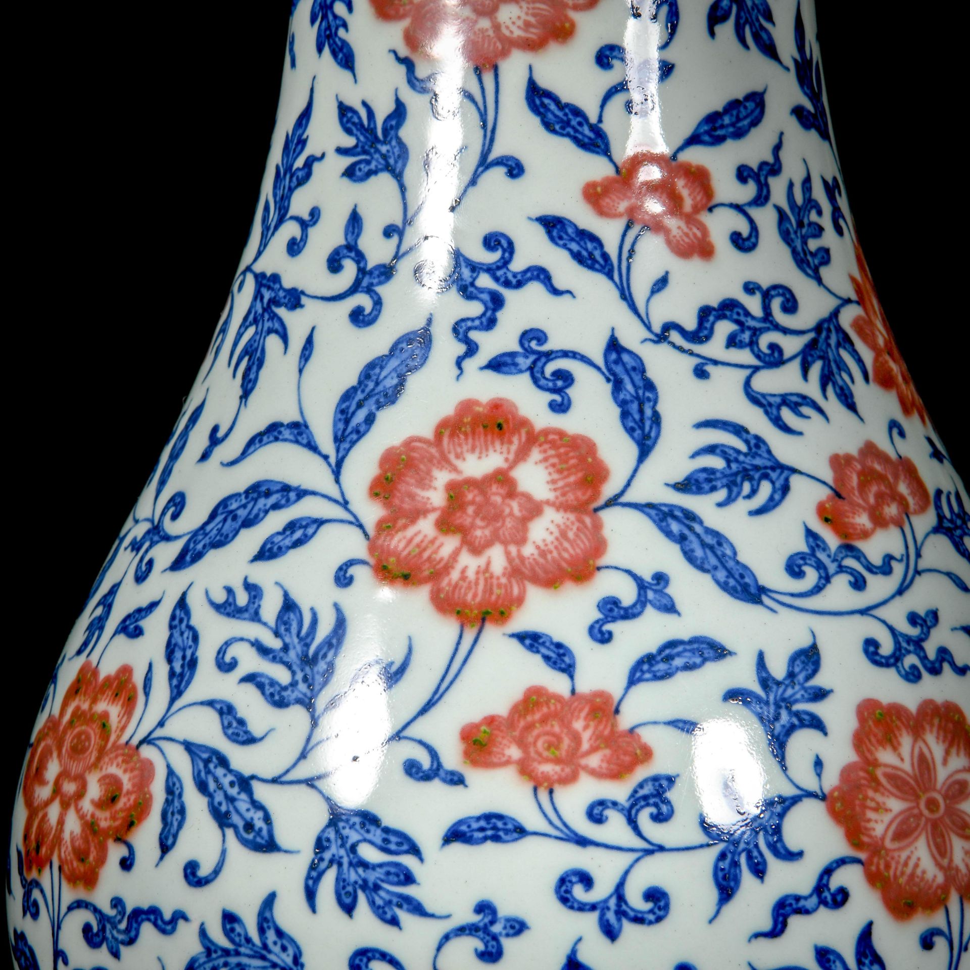 A Chinese Underglaze Blue And Copper Red Peony Vase - Image 6 of 11