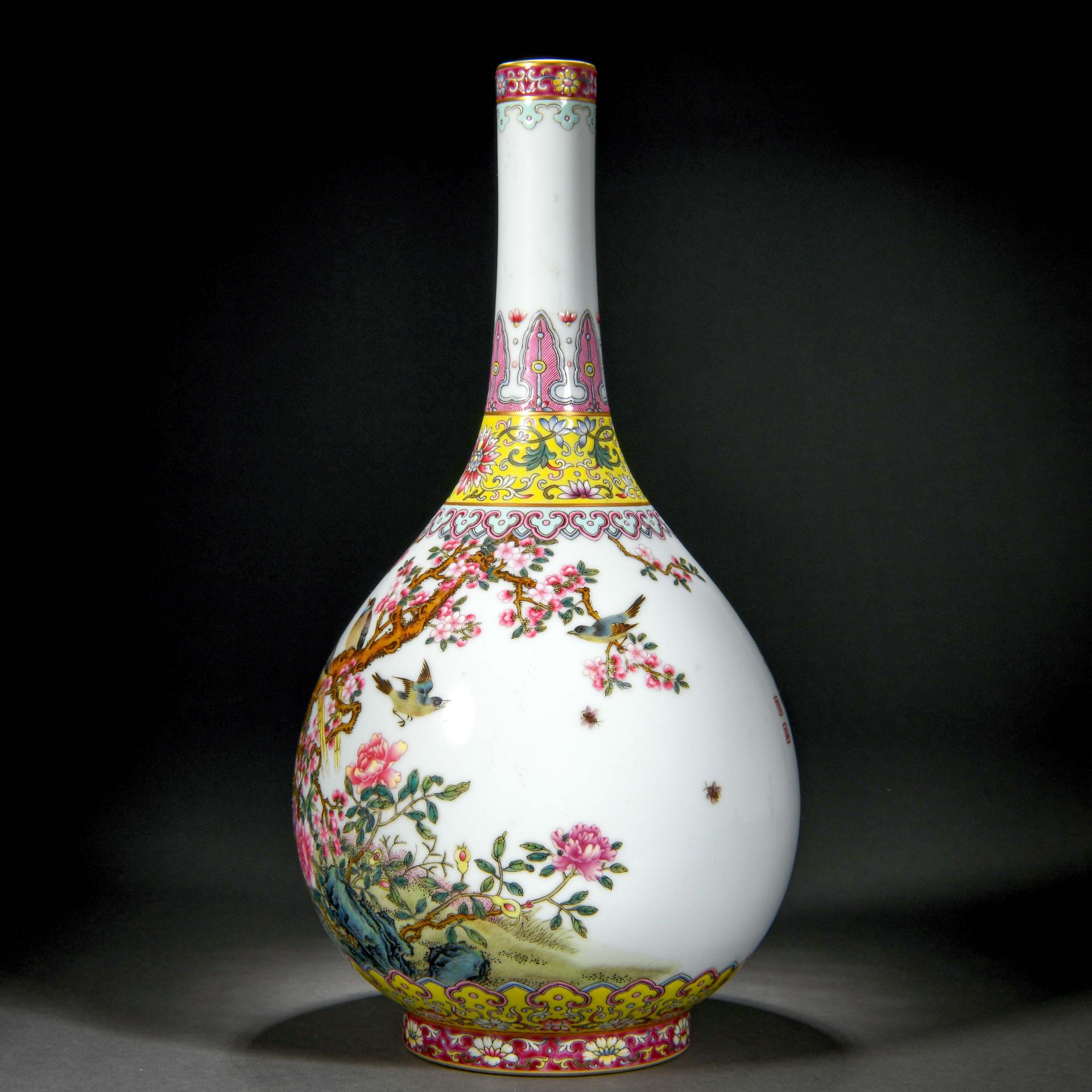 A Chinese Famille Rose Magpies Bottle Vase - Image 2 of 11