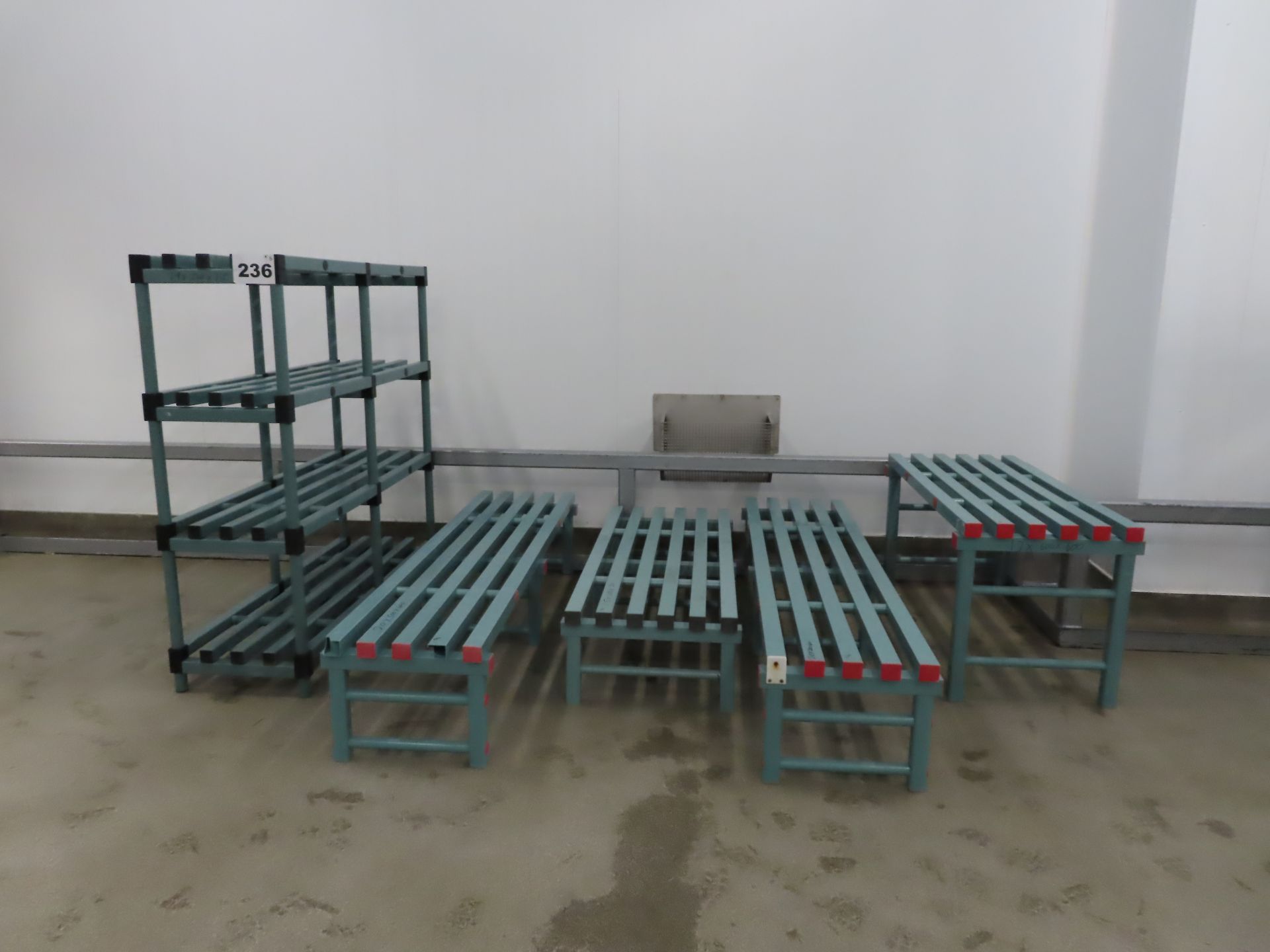 5 X PLASTIC SHELVING UNITS. VARIOUS SIZES. - Bild 2 aus 2