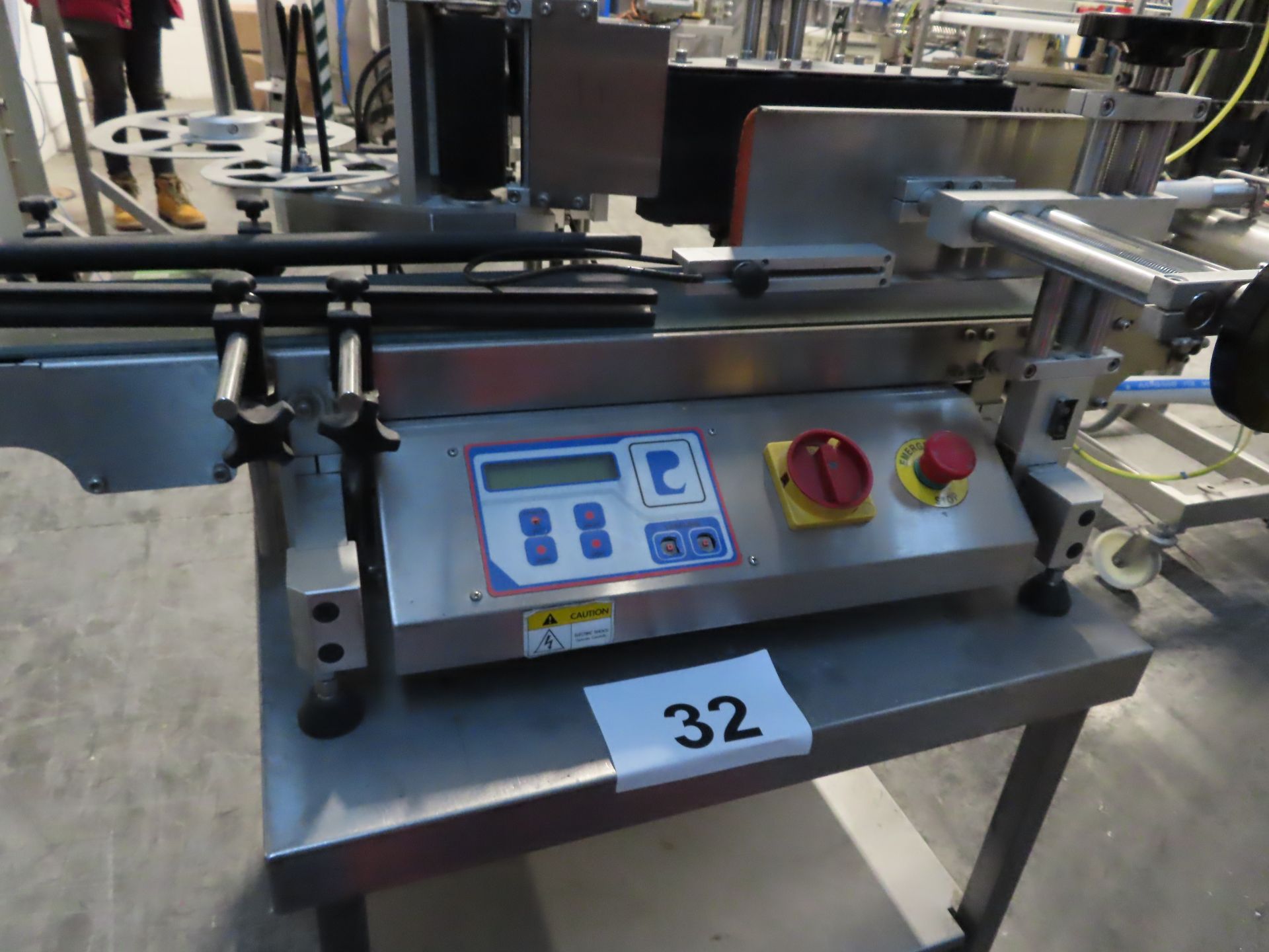 PACK LEADER SIDE LABELLING MACHINE. - Image 2 of 5