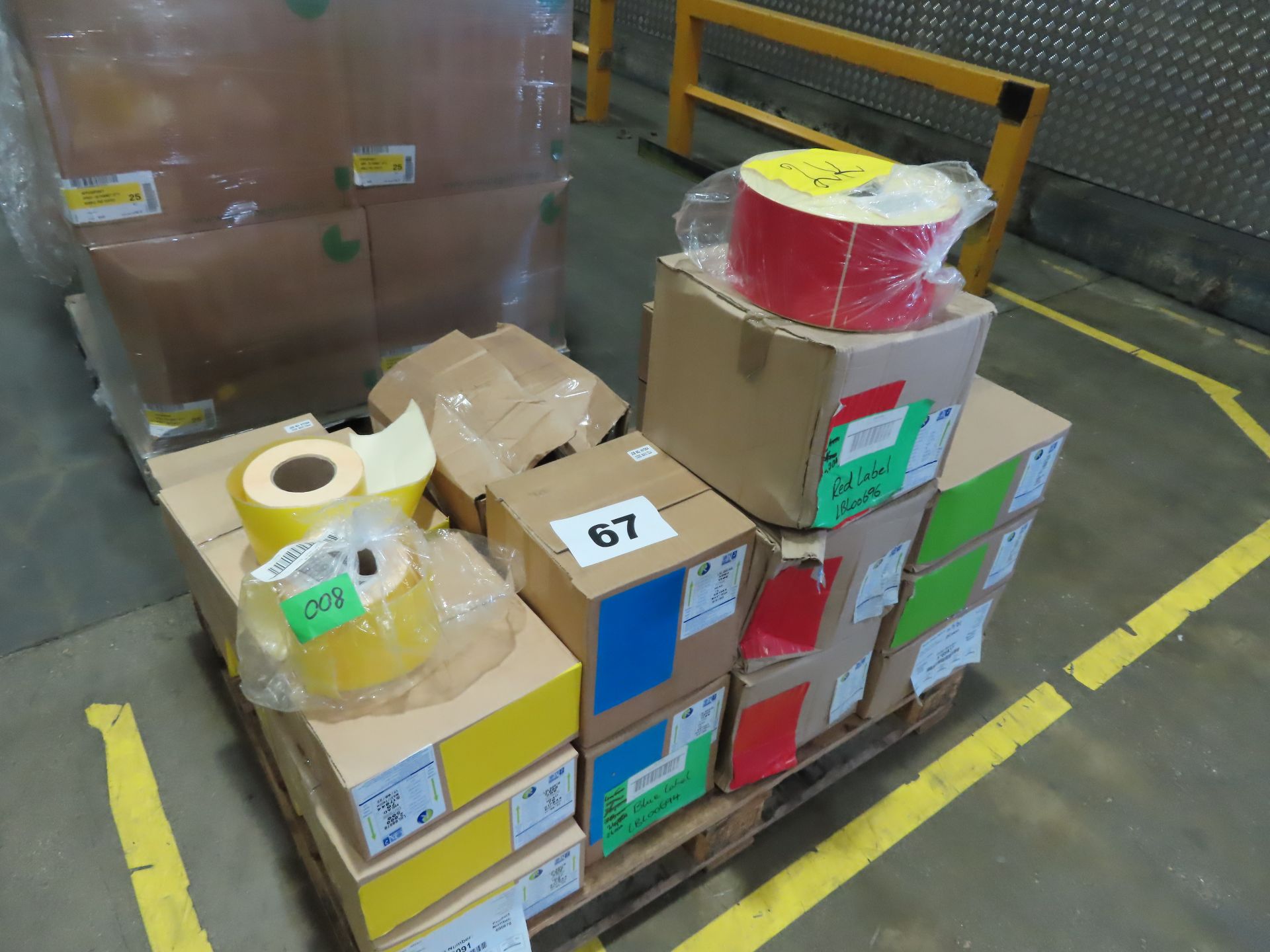 PALLET OF VARIOUS LABELS.