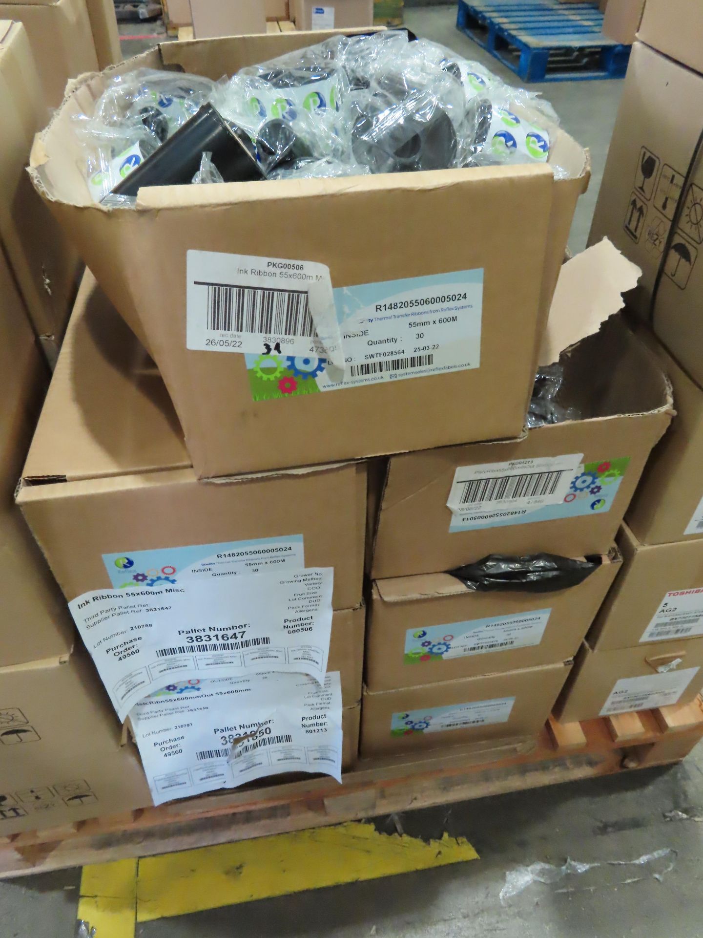 PALLET OF VARIOUS TOSHIBA PRINTER PAPER. - Image 4 of 7