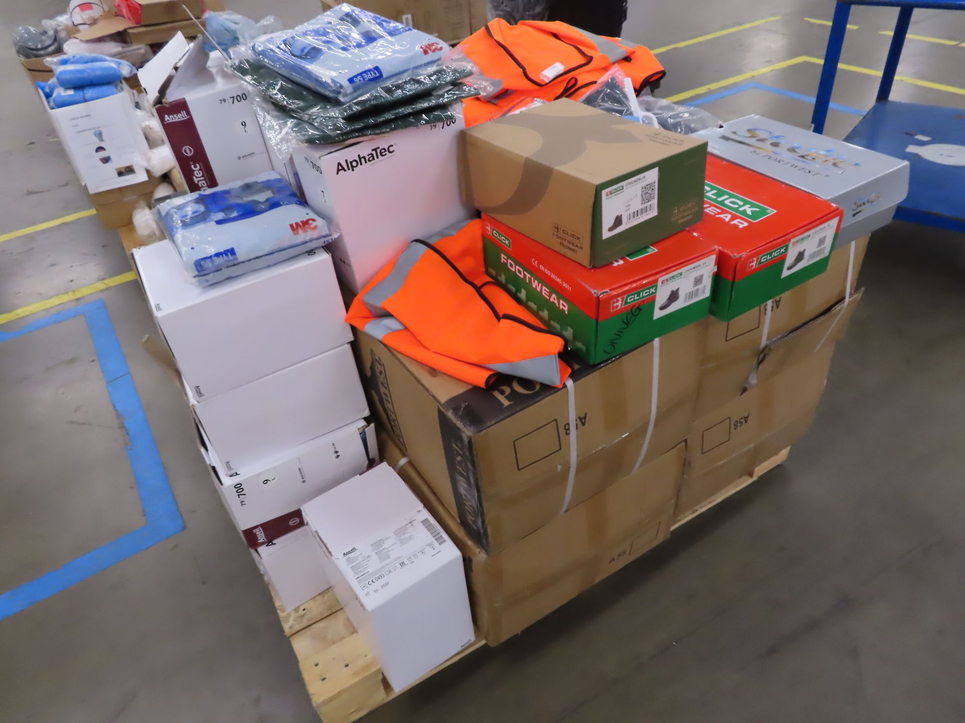 PALLET OF VARIOUS PPE ITEMS. - Image 5 of 5