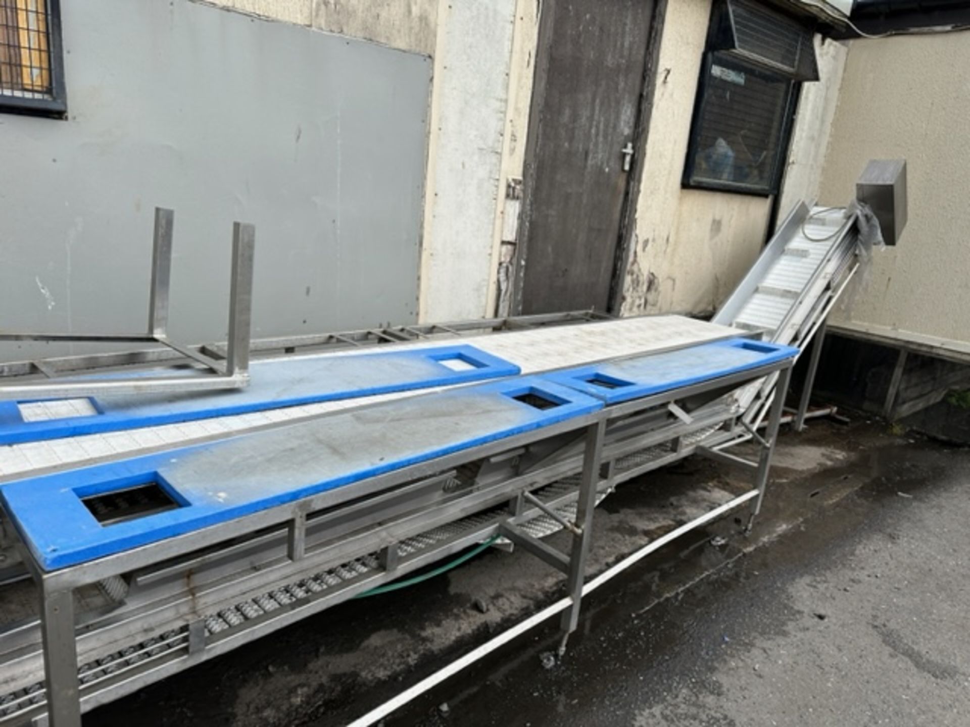 BONING CONVEYOR. - Image 2 of 5