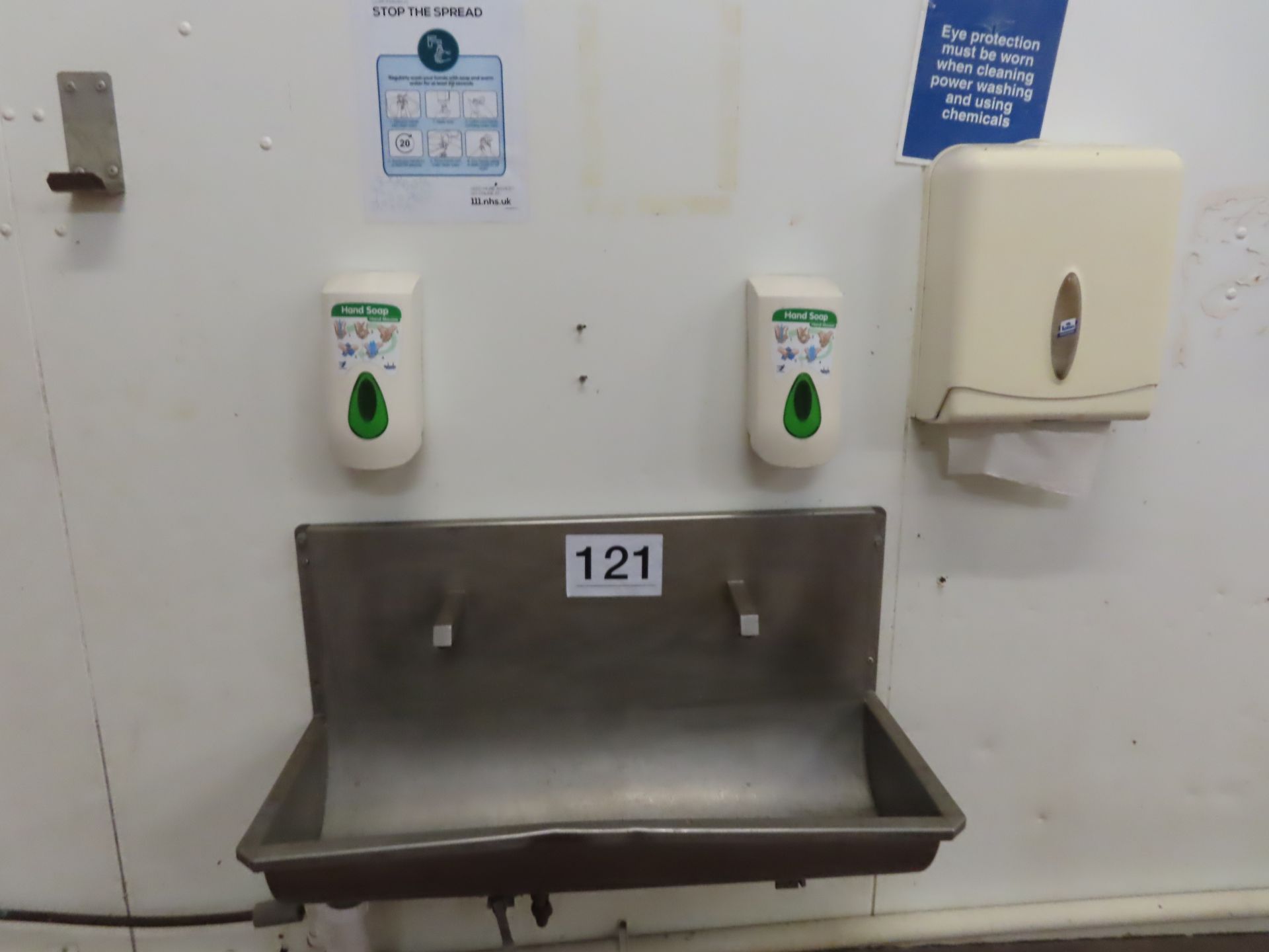 2-STATION SINK.