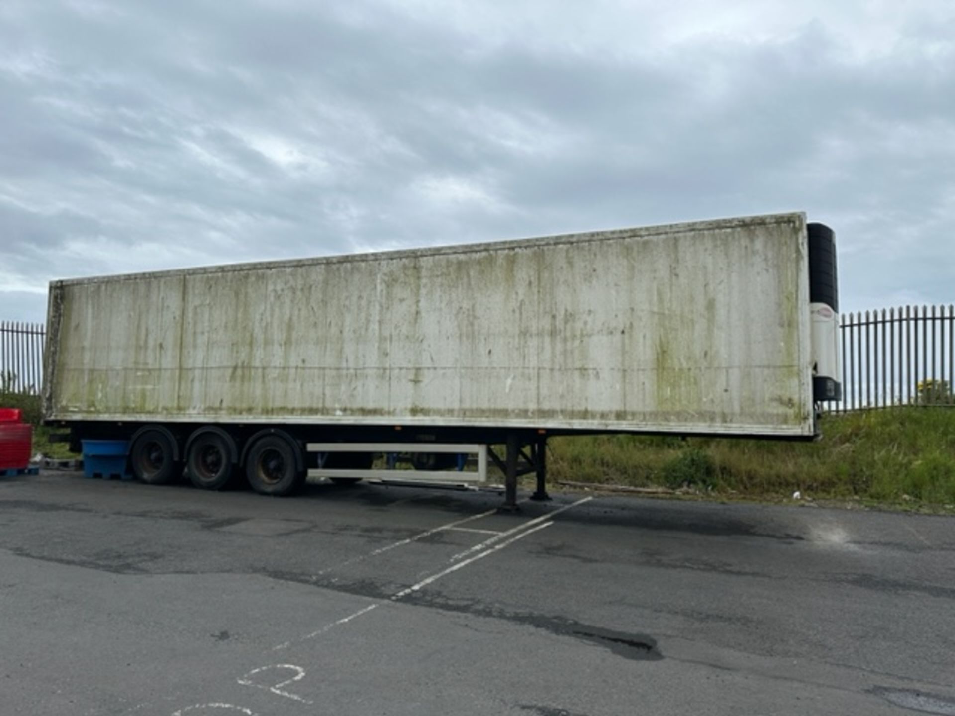 40ft REFRIGERATED TRAILER.