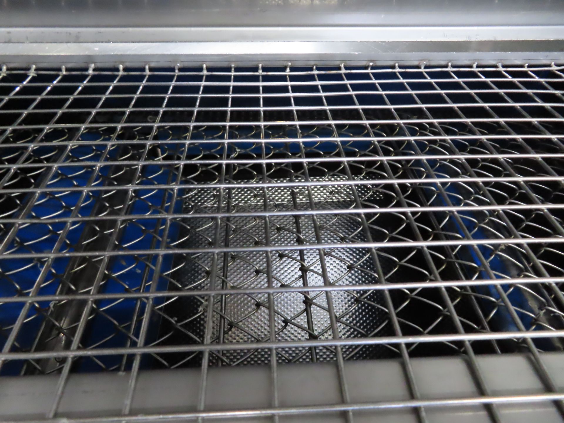 SIEVE SYSTEM. - Image 2 of 5
