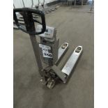 S/S PALLET TRUCK WITH SCALE.