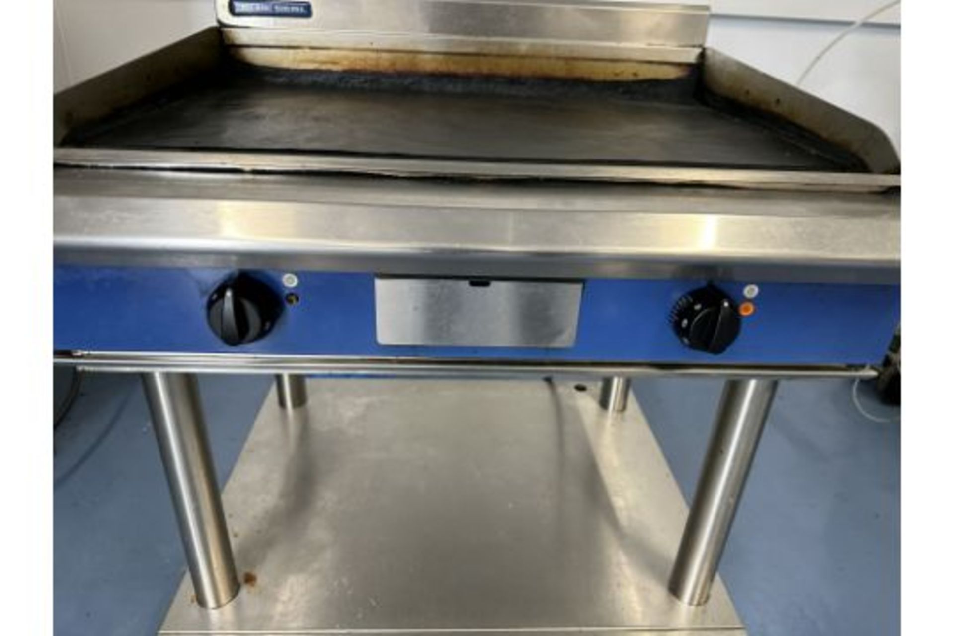 BLUE SEAL ELECTRIC GRILL. - Image 3 of 3
