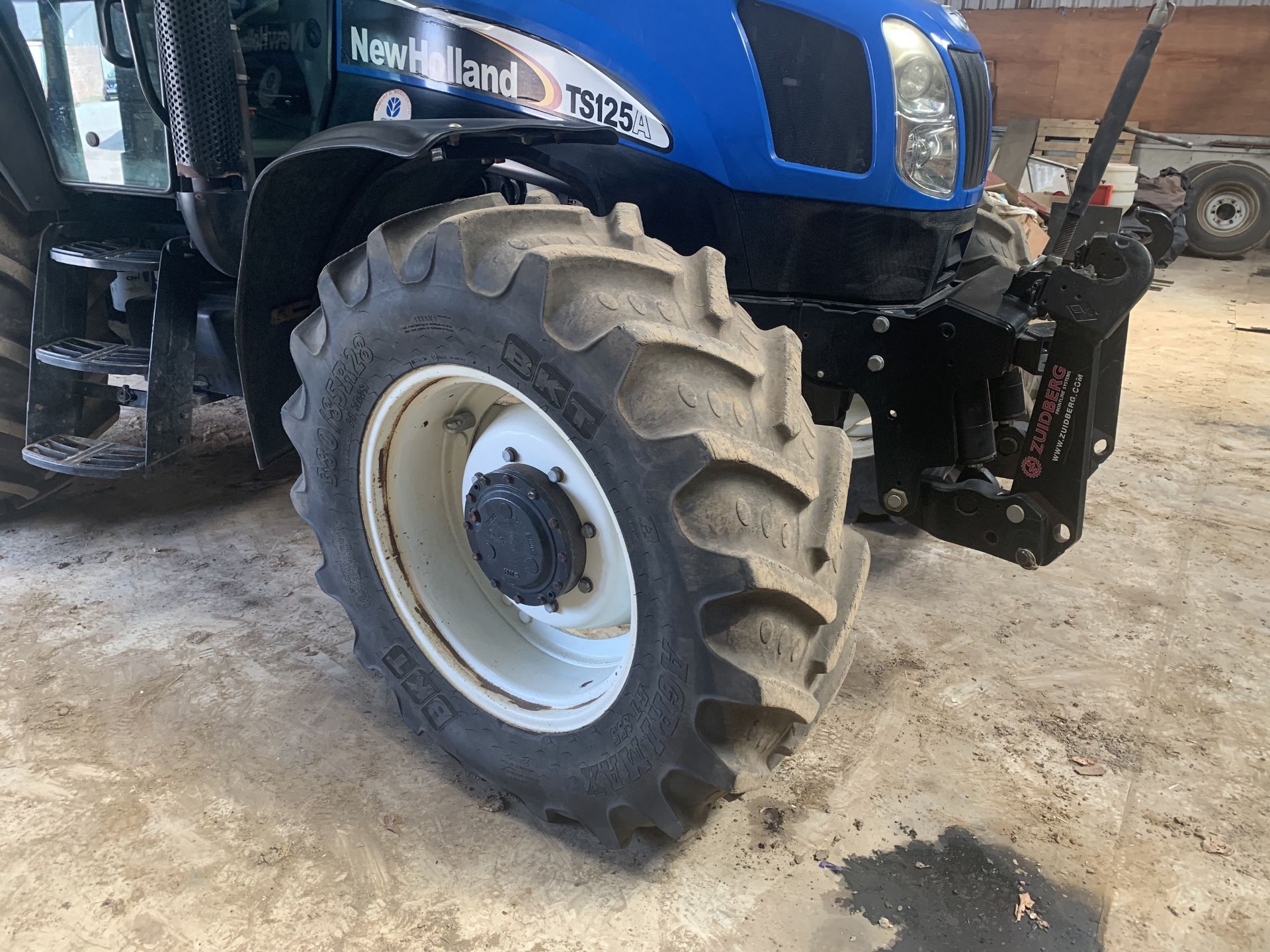 New Holland TS125A tractor, YX04 EKY, 4000 hours, with front linkage, with V5 - Image 5 of 10