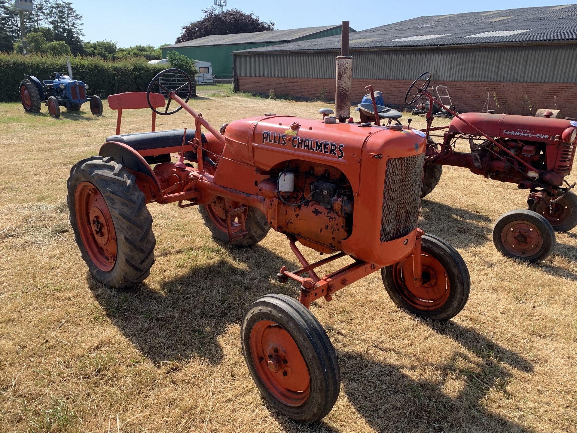 NO VAT Allis Chalmers Model B petrol/paraffin tractor, DAS 965, with V5 - Image 4 of 4