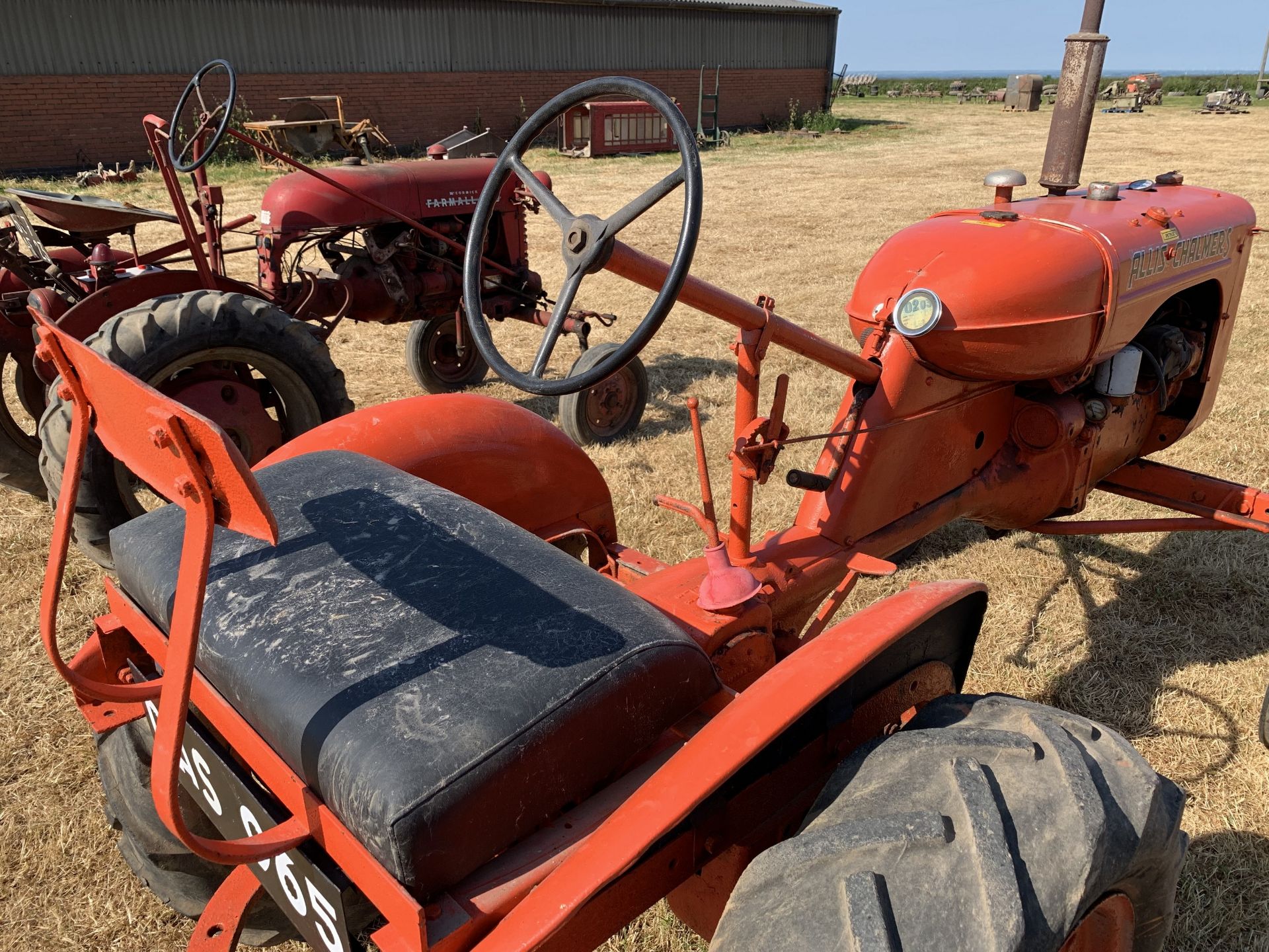 NO VAT Allis Chalmers Model B petrol/paraffin tractor, DAS 965, with V5 - Image 2 of 4