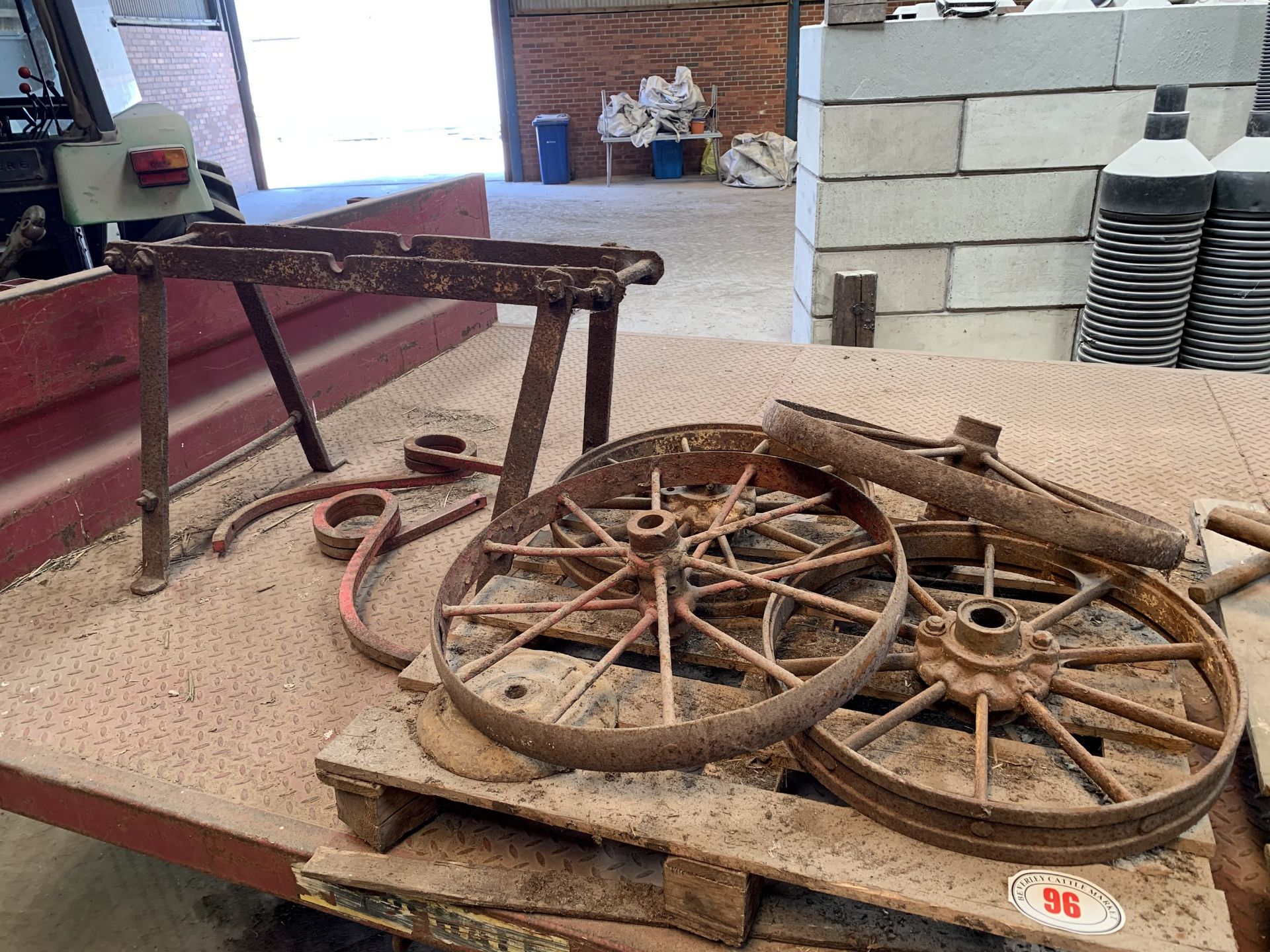 Pallet of metal wheels & frame