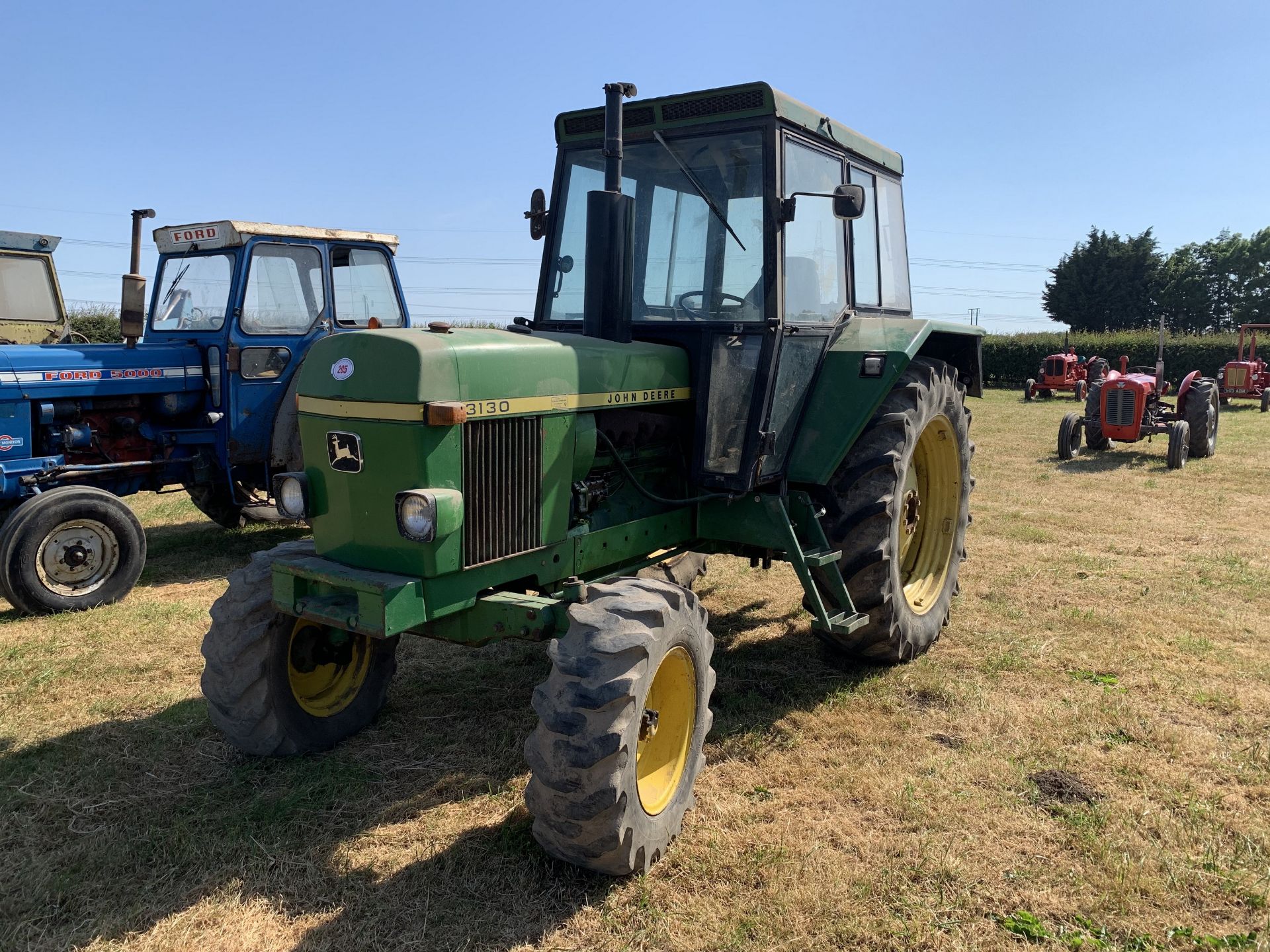 NO VAT John Deere 3130 tractor, OFT 17R, 6723 hours, with V5