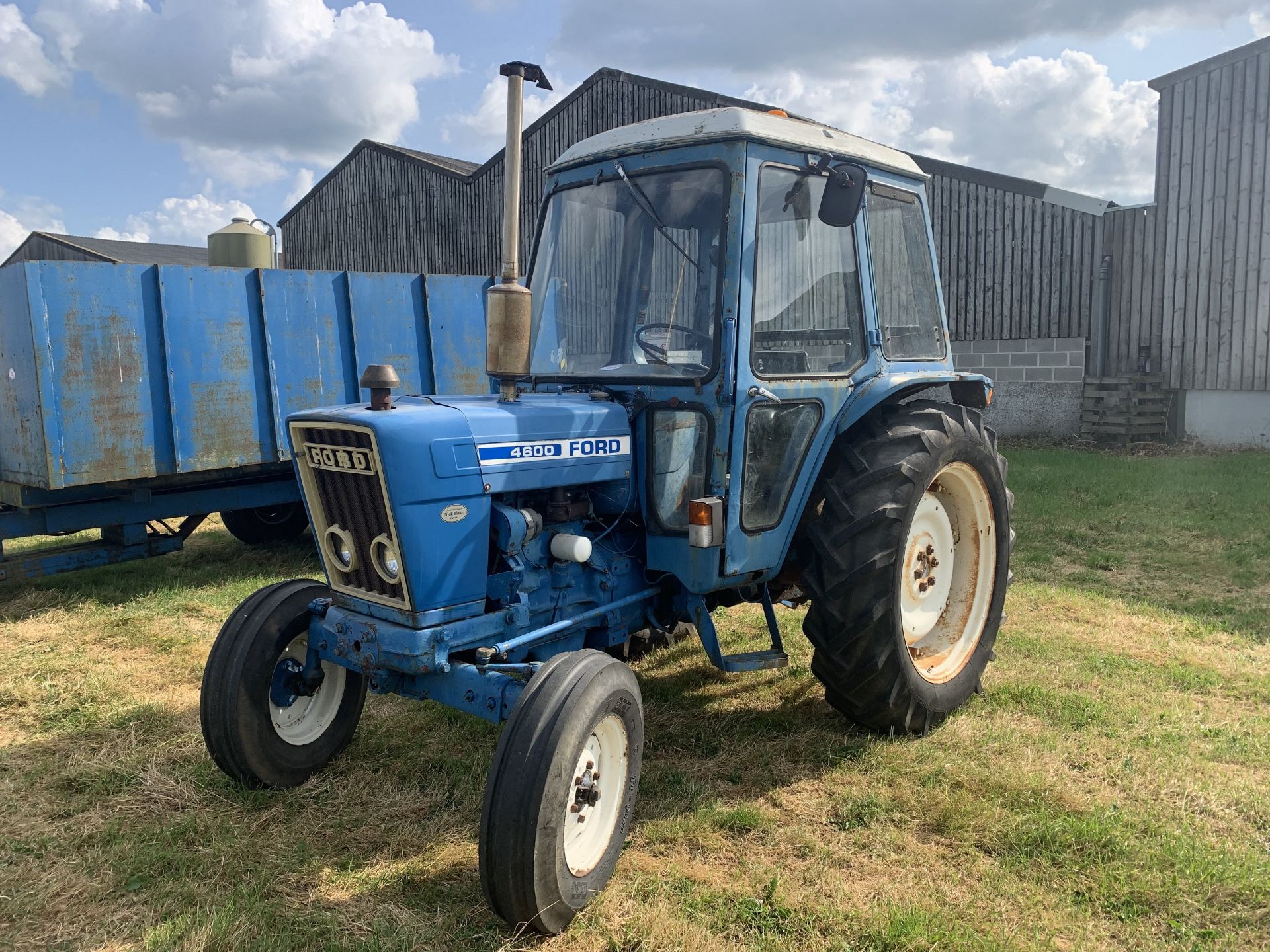 NO VAT Ford 4600 tractor, RJF 925R, 5691 hours, with V5