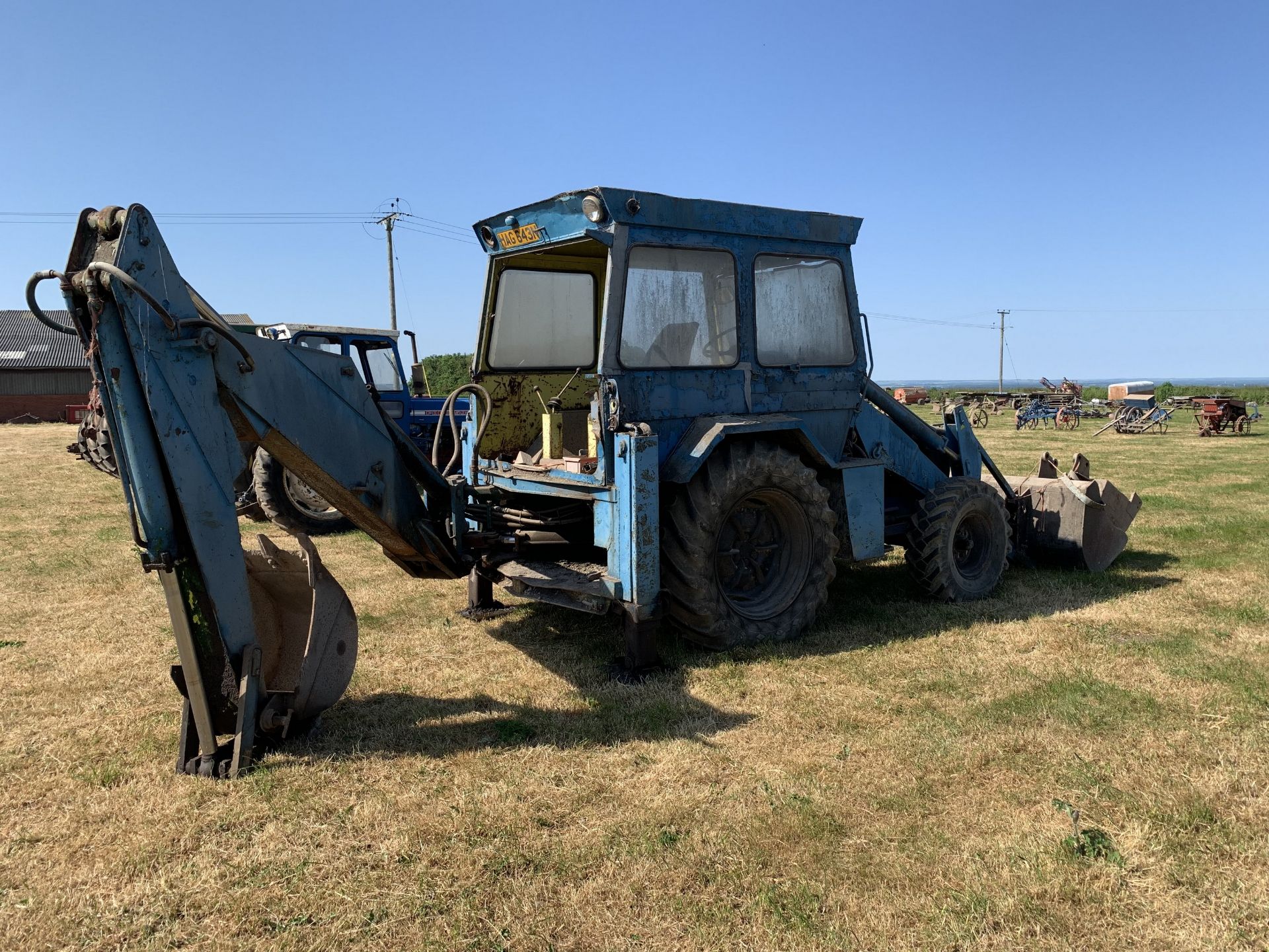 NO VAT Hy-Mac backhoe digger, HAG 643N, 8066 hours, with 3 buckets - Image 5 of 5