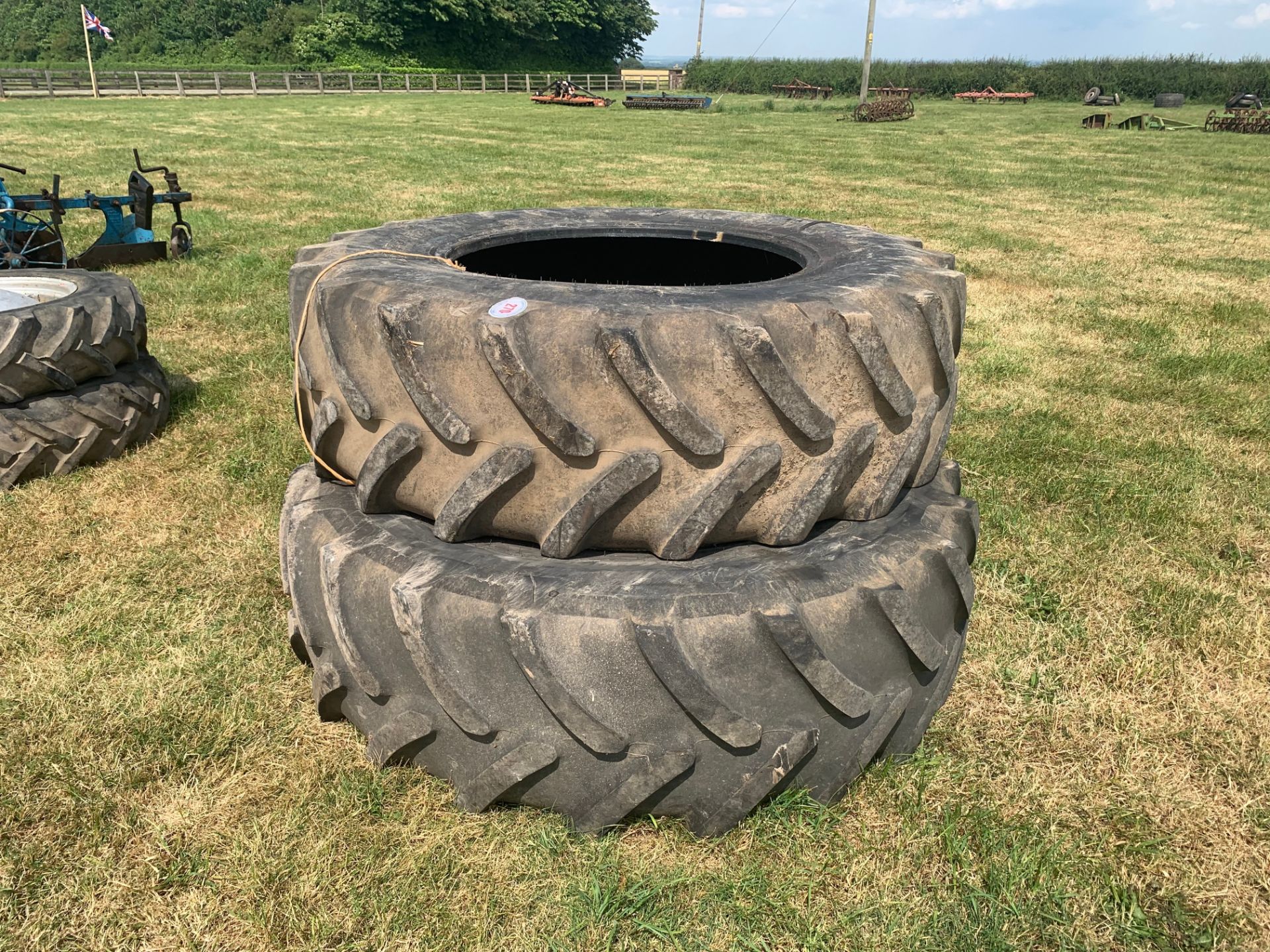 NO VAT Pair of Firestone 520/85R38 tyres