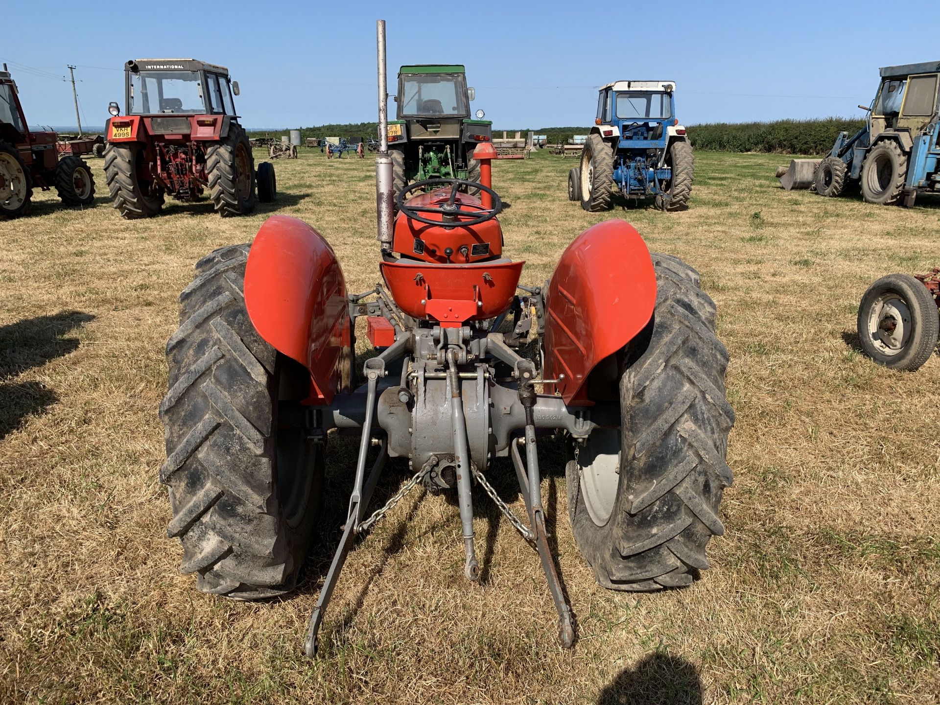 NO VAT Massey Ferguson 35X tractor, 2136 hours - Image 3 of 4