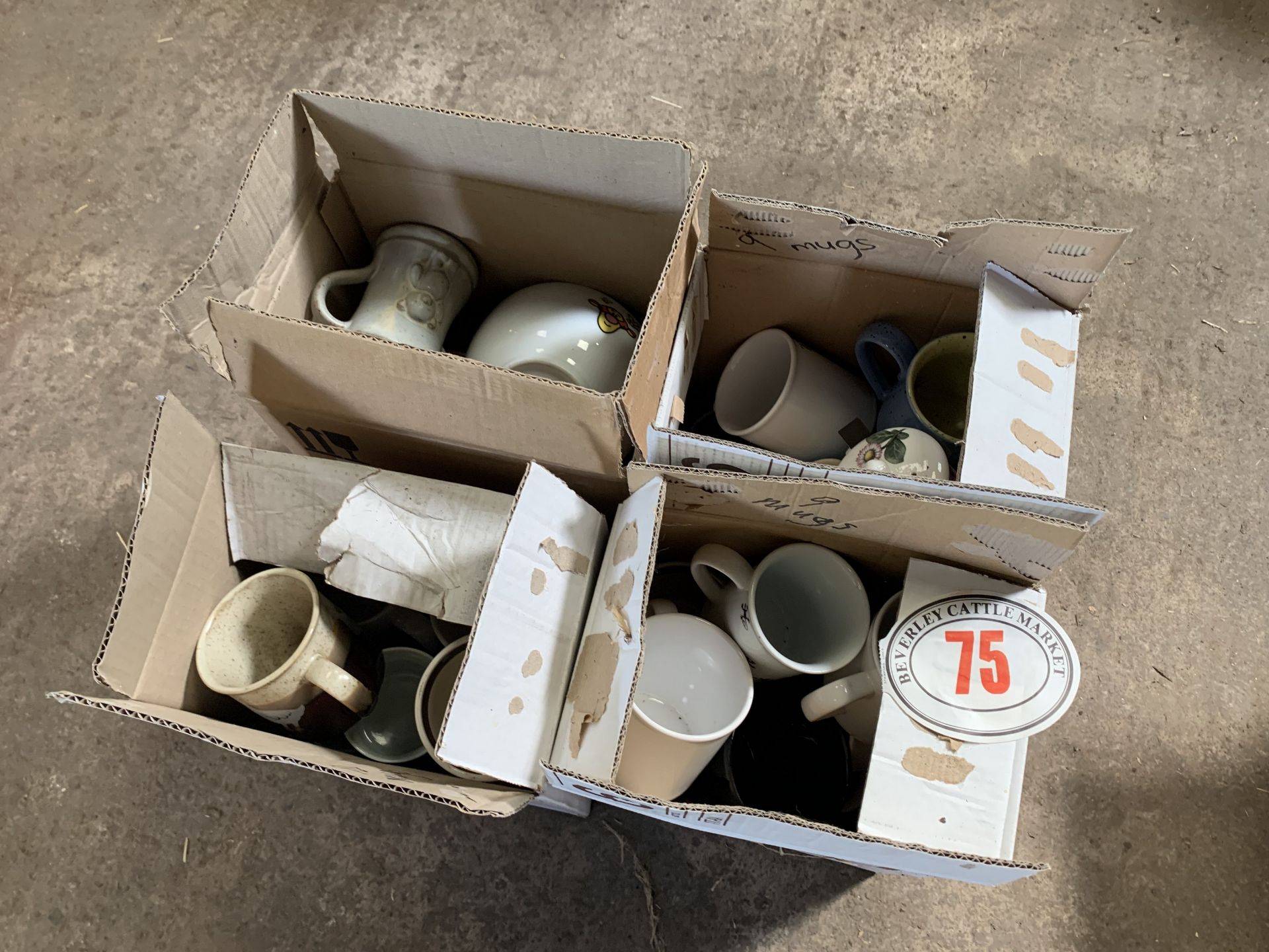 NO VAT 4 boxes of mugs