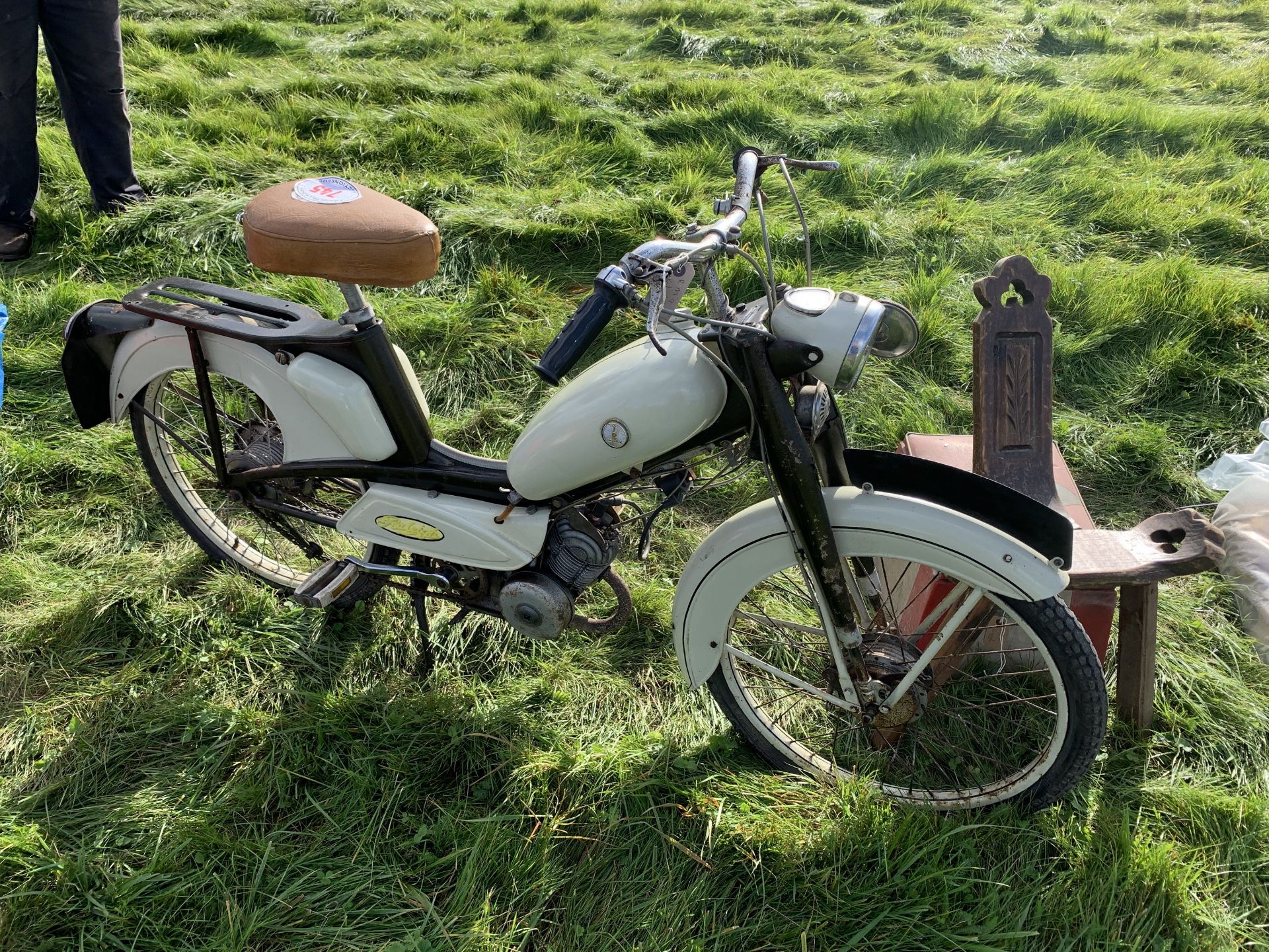 RM9 Raleigh moped - Image 3 of 3