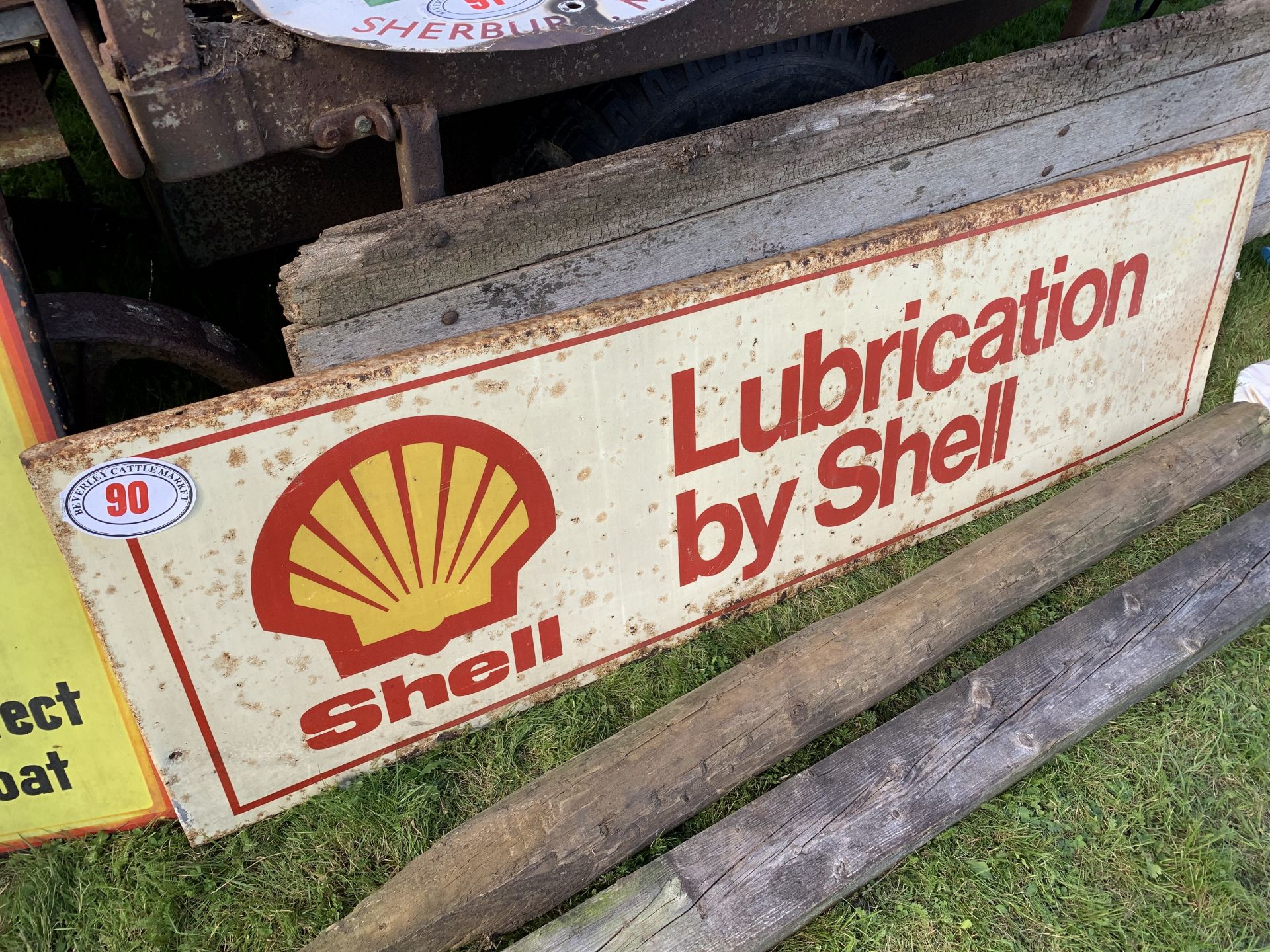 Shell sign