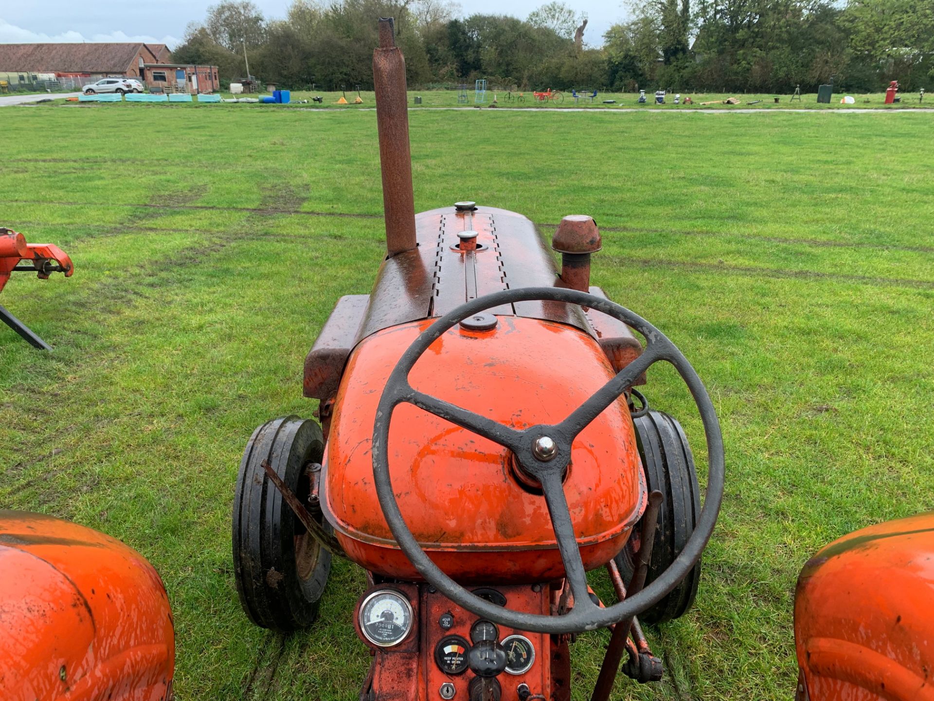 Nuffield 460 tractor, PBE 366, diesel, with V5 & key - Image 3 of 6