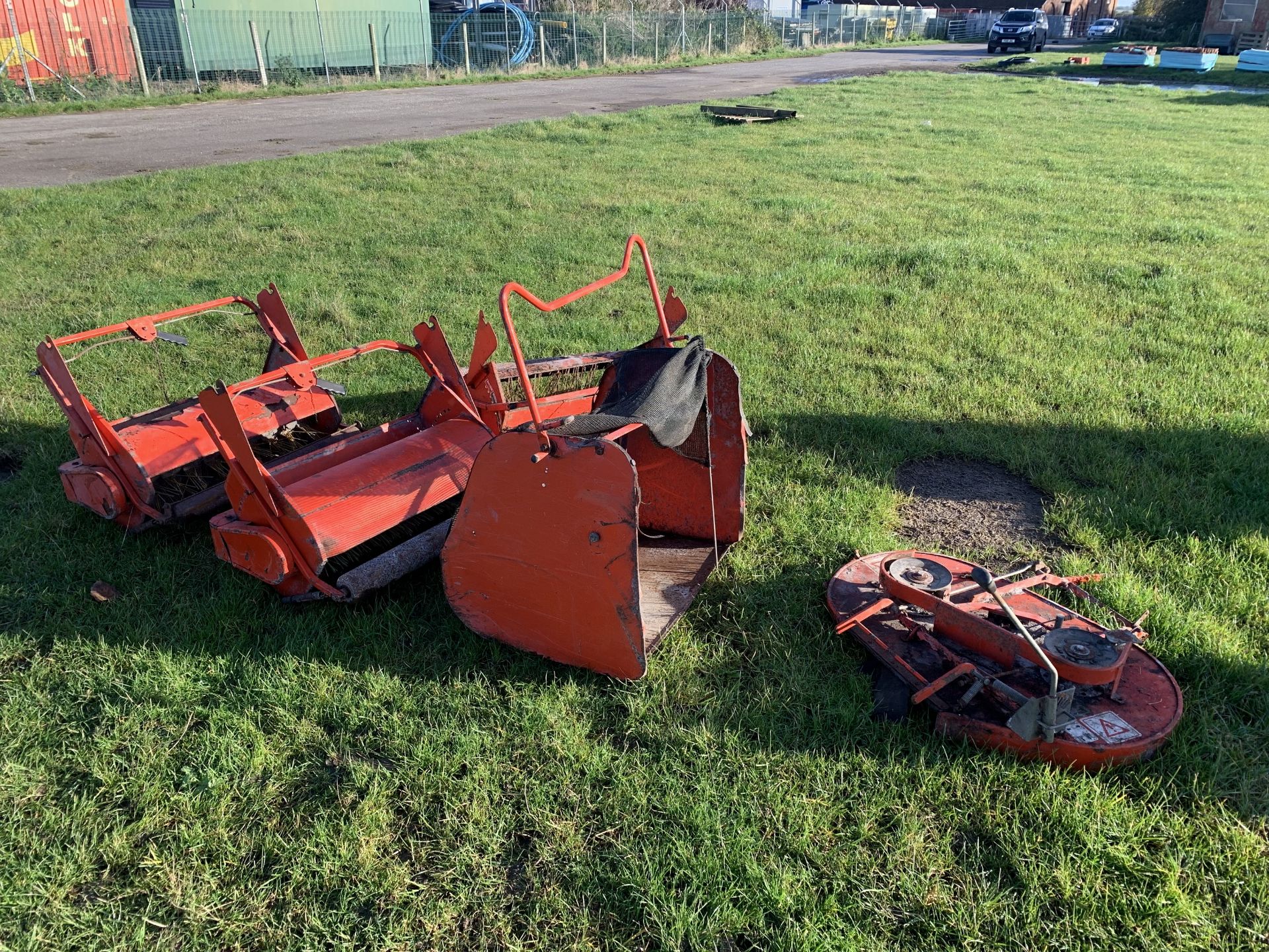 Heap of Westwood ride on mower spares