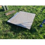 Chequer plate 1400x1150mm & 1090x1090mm