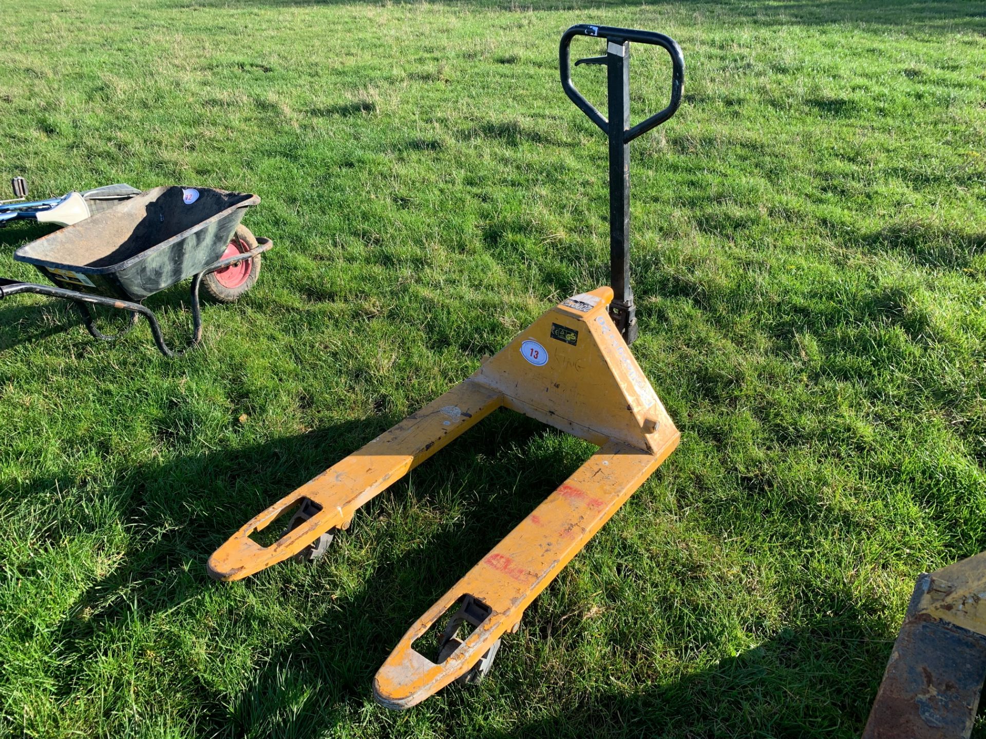 Challenger 20 pallet truck