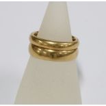 Two 22ct gold wedding bands, sizes O and L (2)