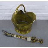 Brass helmet shaped coal bucket and a set of brass and steel fireside accessories (a lot)