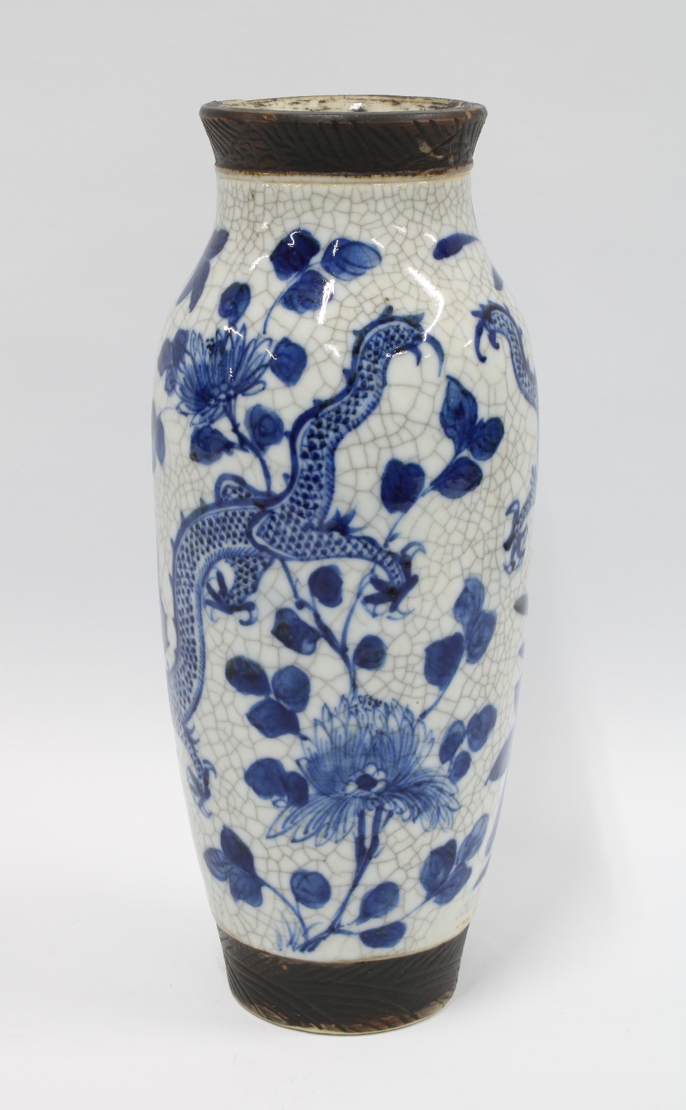 Chinese blue and white dragon vase, 29cm - Image 3 of 4