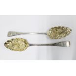 A pair of Georgian silver berry spoons, London 1800, 22cm (2)