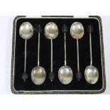 Cased set of six coffee bean handled silver spoons, Birmingham 1936 (6)