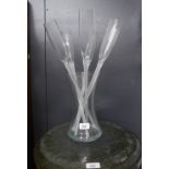Clear glass vase with a set of six champagne glasses, no foot rims (7)