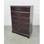 Morris Furniture chest of drawers. 106 x 73 x 44cm.