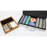 Bridge set and a cased Gaming chips set (2)