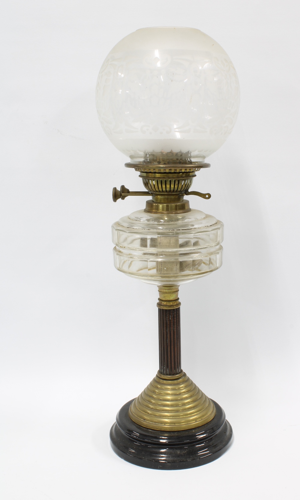 Late 19th / early 20th century oil lamp with a Rowatt & Co burner and etched glass shade