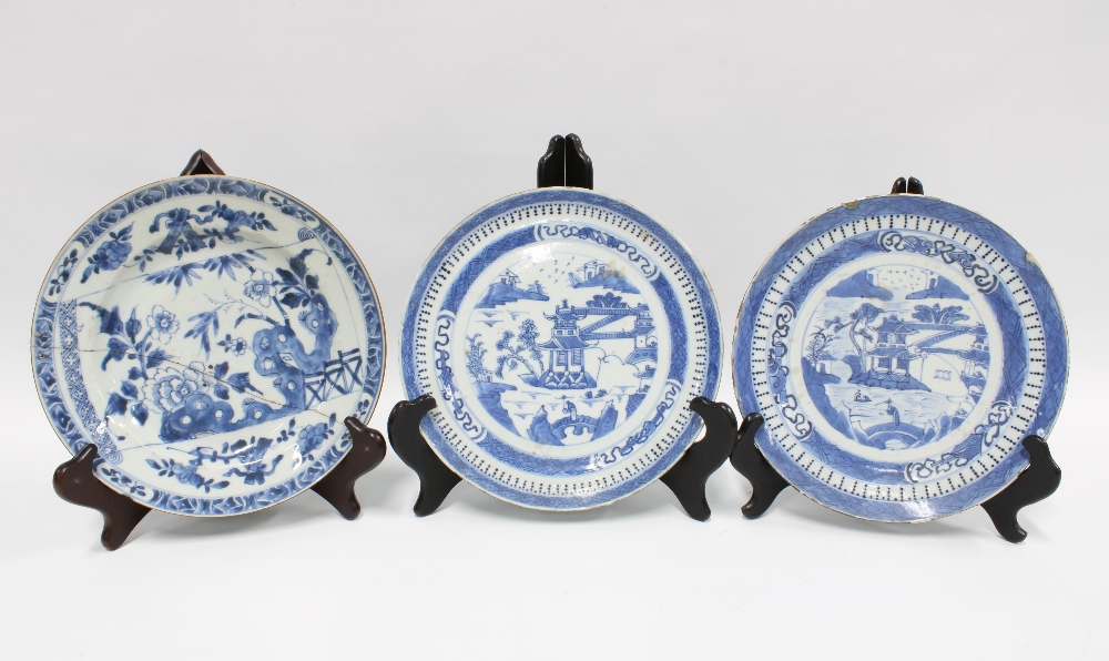 Three Chinese 18th century blue and white plates (some damages) (3) 23cm.