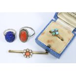 9ct gold lapis plaque ring, 9ct gold pearl and coral bar brooch, turquoise flowerhead ring,