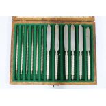 Epns cased set with six fish / crab knives and picks (12)