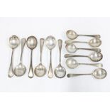 Set of twelve Edwardian silver rat tail pattern soup spoons, P Ashberry & Sons, Sheffield 1906, 20cm