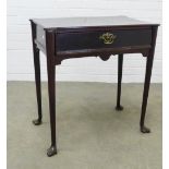 Georgian mahogany silver table, rectangular top with rounded corners, single frieze drawer, and