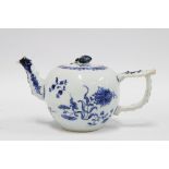 Chinese blue and white teapot, Kangxi period 1662-1722, painted with flowers, (some minor damage