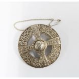 Alexander Ritchie Iona Cross silver brooch, Birmingham 1935, stamped ICA, AR, 4.3cm diameter